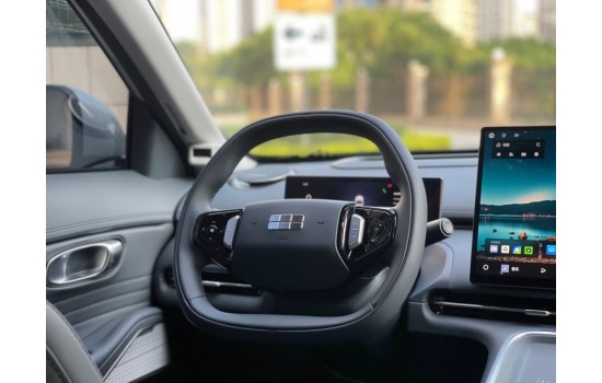 Geely Starship 7 EM-i, 200км Starship, 2025, модель 2026 года, пробег 8,1 тысяч км